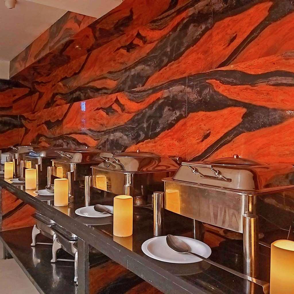 Quality Inn Mint Πούνε Εξωτερικό φωτογραφία