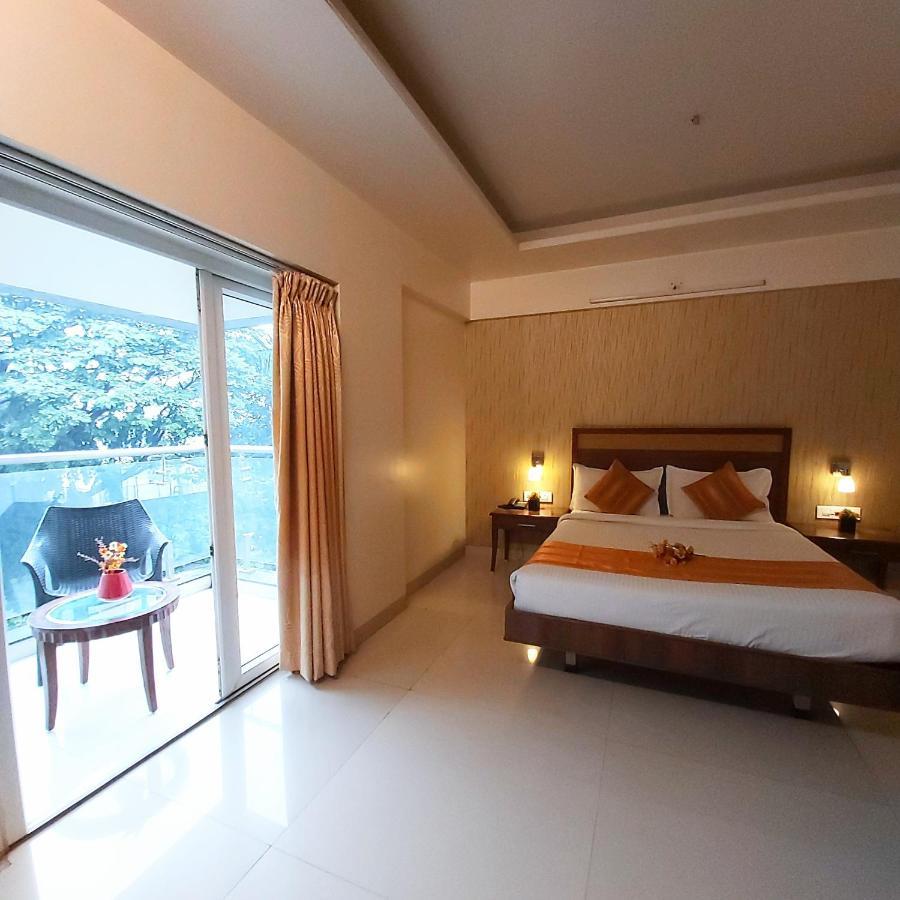 Quality Inn Mint Πούνε Εξωτερικό φωτογραφία